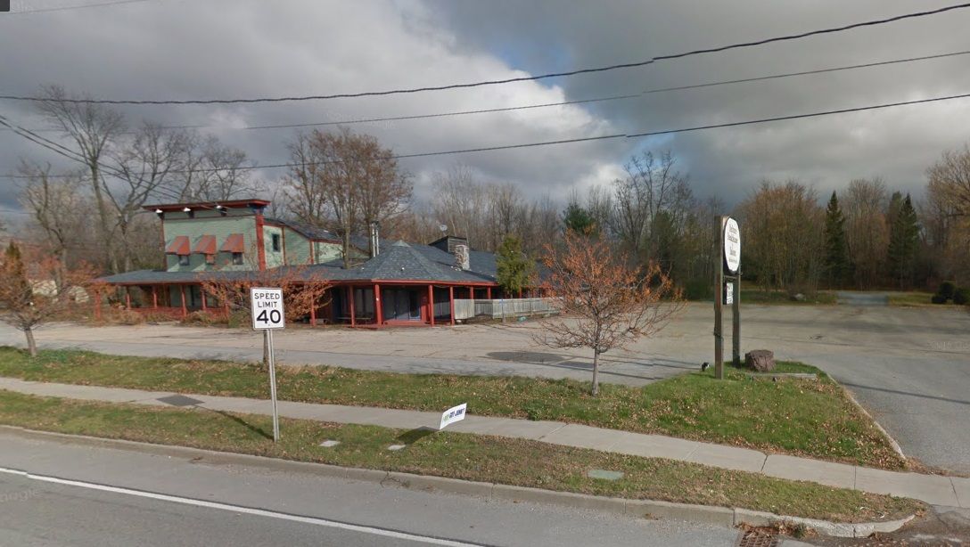 Sirloin Saloon: 2545 Shelburne Rd, Shelburne, VT 05482